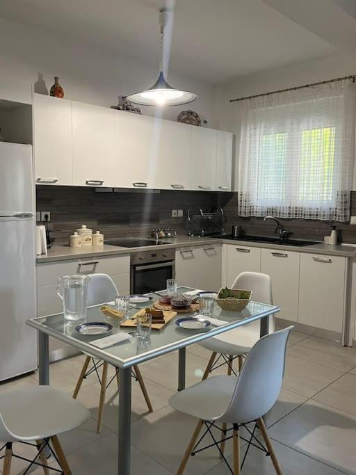 Aurora Studio Lagonissi Lagonisi Exteriör bild